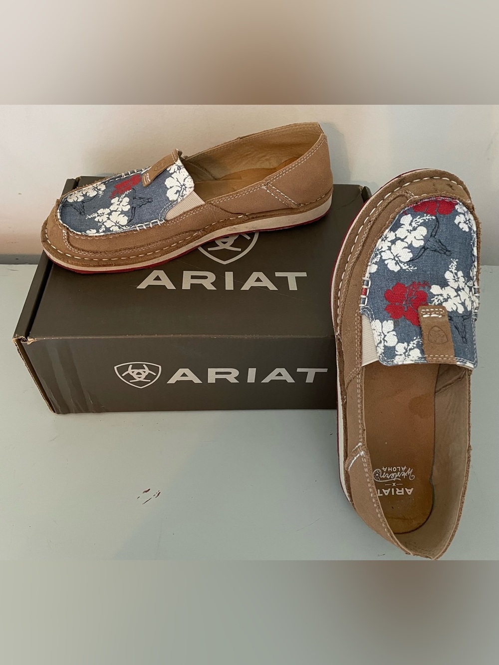 Ariat Cruiser Western Aloha